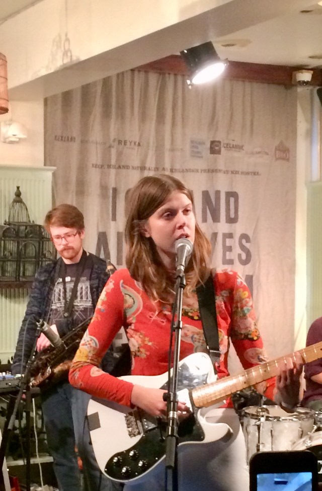 255FF3DC-133A-4766-91CE-FCBDB72707CE