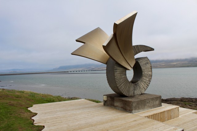 5DAD658B-13ED-4CC4-BA4A-D46EF92CDC77