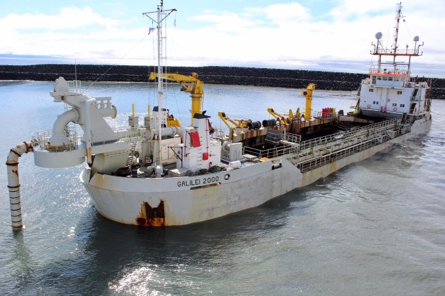 B81B9092-28A3-4EA9-93C6-939FBE7596AD