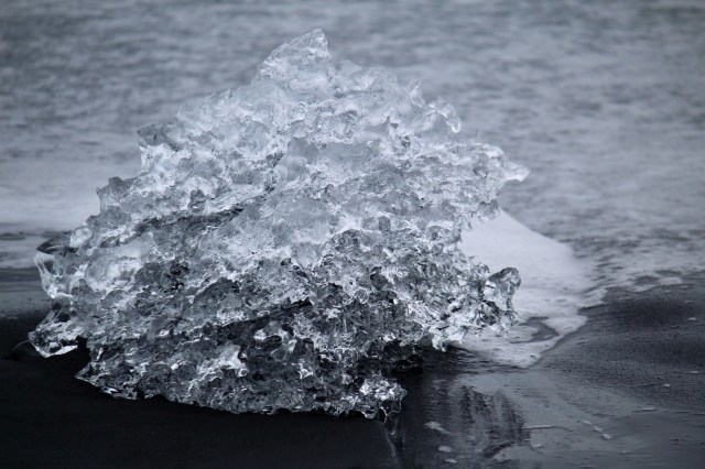 C9FC2569-A757-48AE-84D3-6F4169D89462