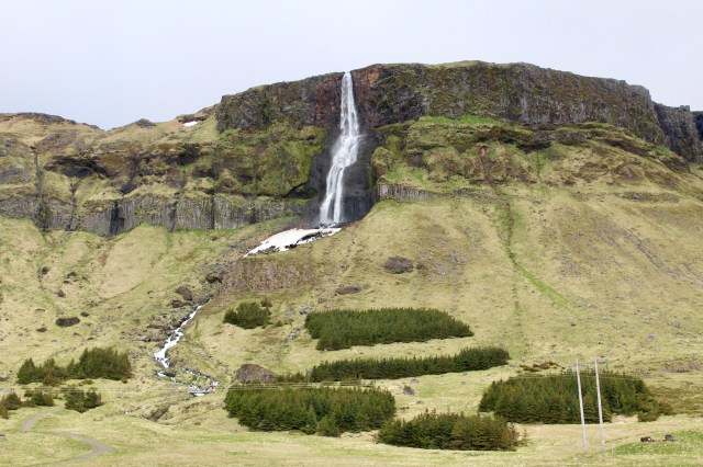 D14699FC-049E-49D3-A604-234F66882FA5