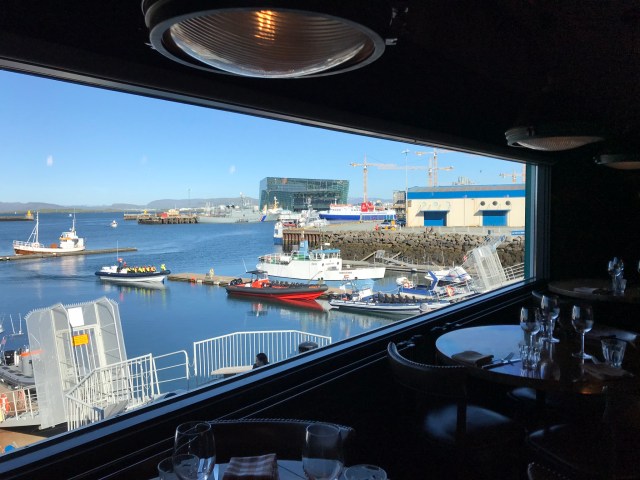 E03C8C4D-9BBE-422A-BCA0-8DE3BB5F3FF5