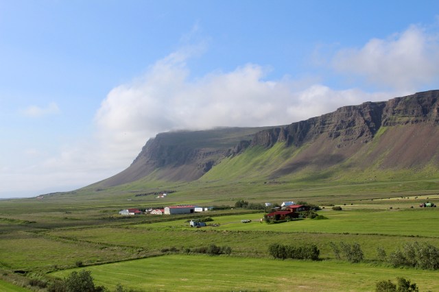 4EE6A435-E0F7-406E-95FB-A85569E9B93E