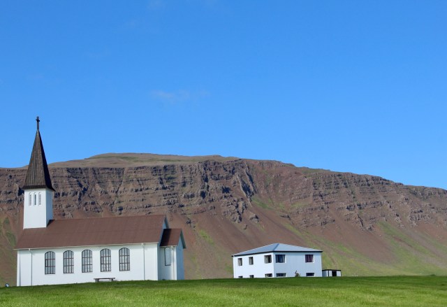 C0F4304E-E9A1-4EB8-8162-1BA0301E986E